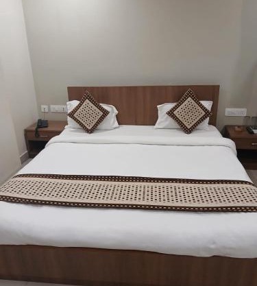 Sarovar Hills Hotel and Resort