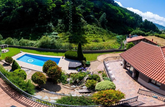 Sarren Villa Pool