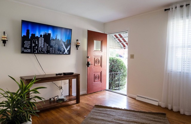 /Sauna Ranch 1961 SUNY Eagle Hill 4Beds 1Bath