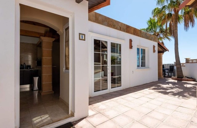 Scenic villa with swimming pool