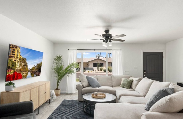 Scottsdale Palms Home and Pool
