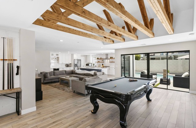 Scottsdale Retreat BEST location! Heated Pool!