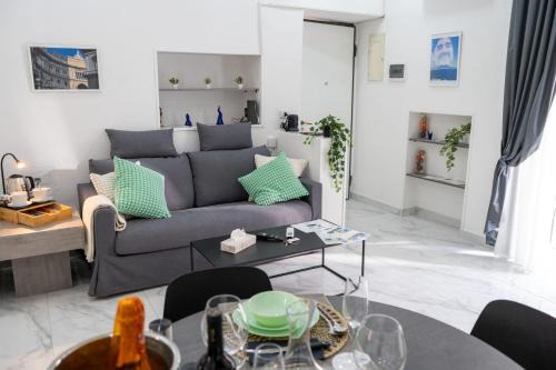 Scugnizzo Apartment SMART