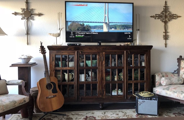 SD Writer's Pad ~ KILLER location near La Jolla, PB, Downtown ~ walk to Trolley!