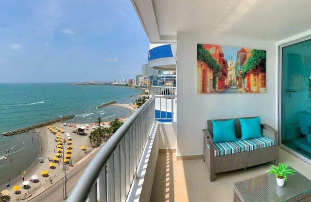 SEA AND BEACH APARTMENT IN BOCAGRANDE