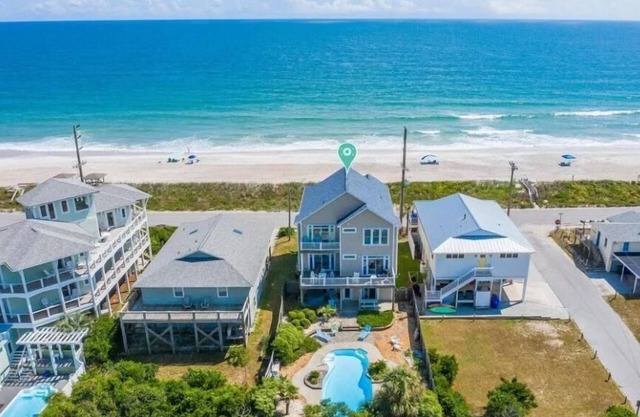 Sea Dragon - 6BR, Great Ocean Views, Pool, Hot Tub, Dog Friendly!