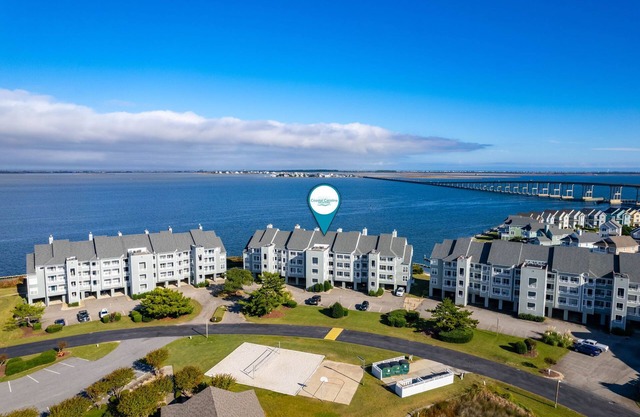 Sea la Vie: Soundfront, dog friendly, Short Stays Anytime, community pool!