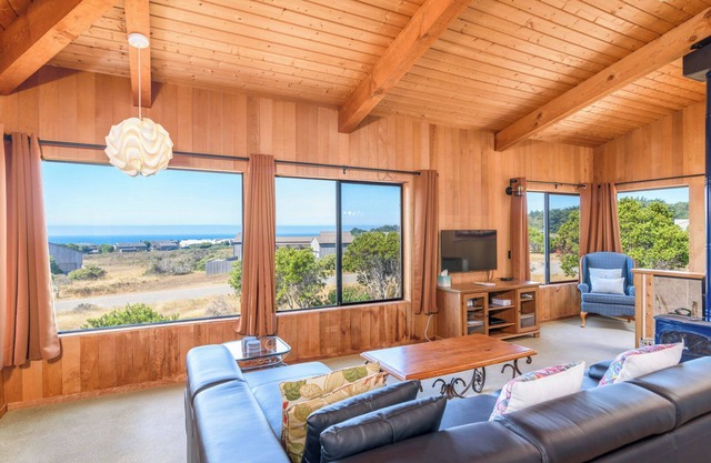 Sea Meadow | Panoramic Ocean Views