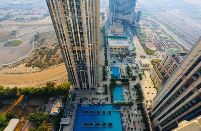 Sea view Apartment - Al Habtoor City,Business Bay