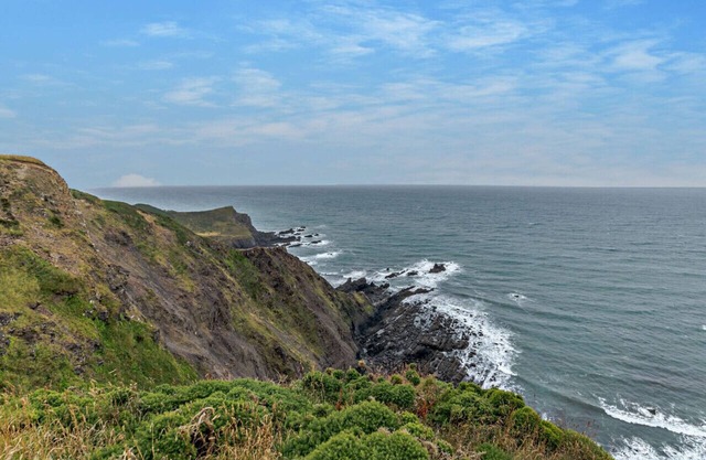 Sea View - Three Bedroom House, Sleeps 8