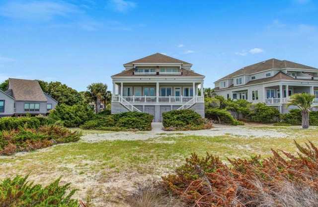 Seabrook Exclusives | 3806 Dolphin Point