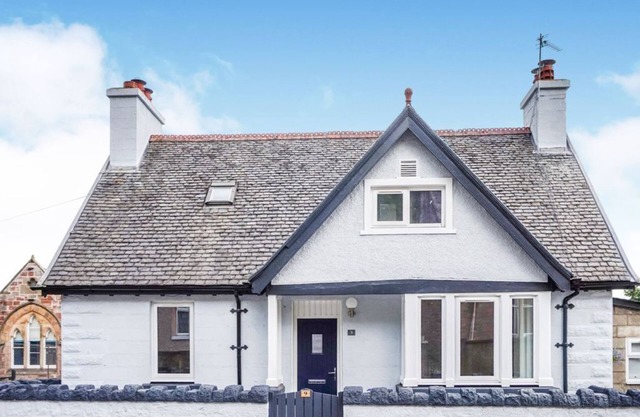 Seacot Cottage in the heart of the Highlands