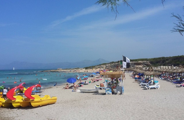 Seafront duplex apartment 200 m from Son Bauló Beach