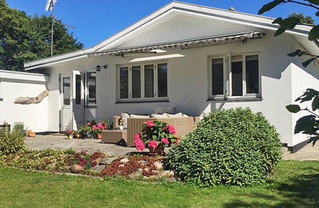 Seaside Charm in Munkerup-By Traum