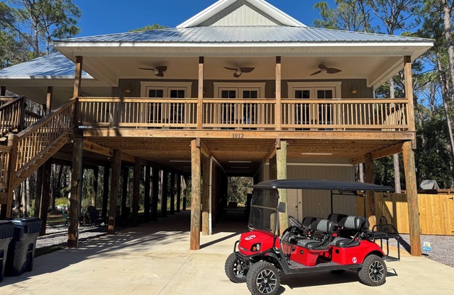 Seaside Haven with Golf Cart!