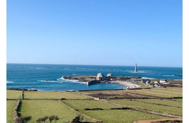 Seaside House in "Little Ireland