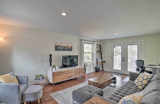 Seattle Vacation Rental ~ 8 Mi to Downtown