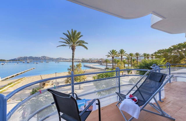Seaview Apt Anita 2 by JS Villas