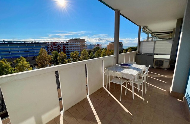 Seaview modern flat - Beahost