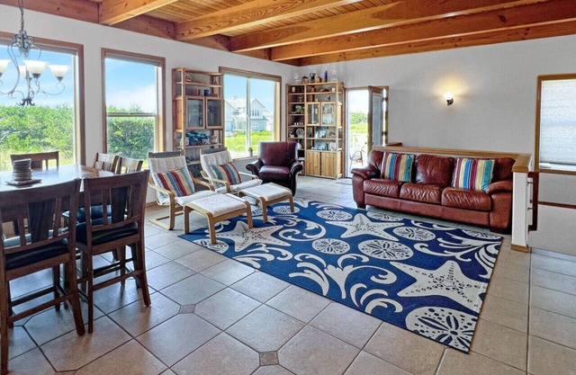 Seaview - Ocean view home with path to the beach