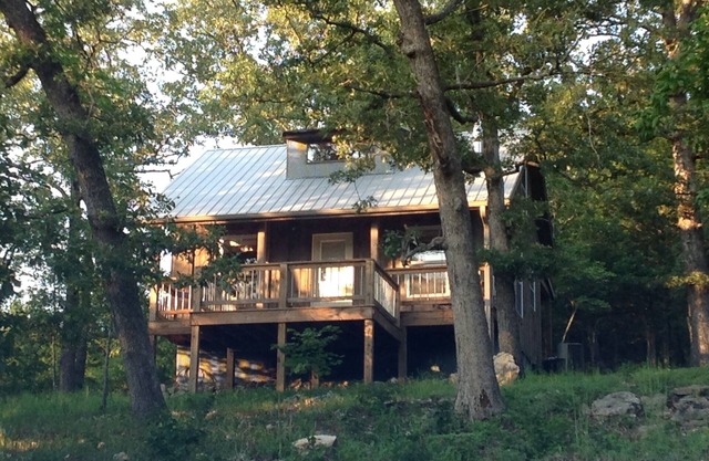 Secluded Cabin - Near Branson. Relax-Quiet-Hike-Explore-Woods-Lake-Mountains 4WD