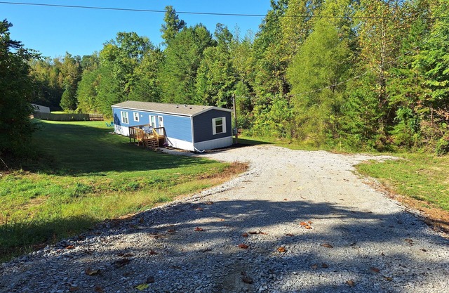 Secluded house near Cumberland Falls, Daniel Boone Forest and Laural Lake
