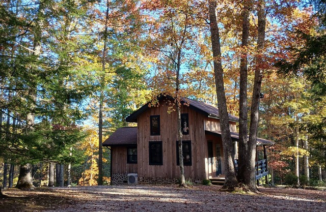 Secluded ridge n top wilderness retreat fast wifi and all the comforts