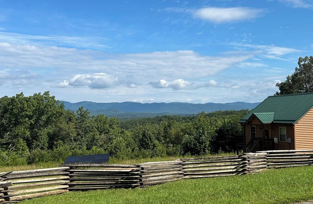 Secluded Romantic Escape near Fairy Stone State Park, Virginia