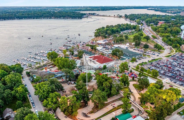 Second Chances at the Lake | CentralPark D21 | Amusement Park Day Passes