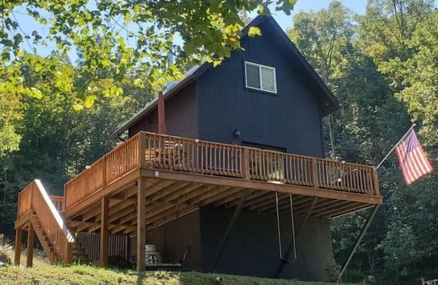 Second Creek Cabin - Rustic Mostly 20 Wooded Acres