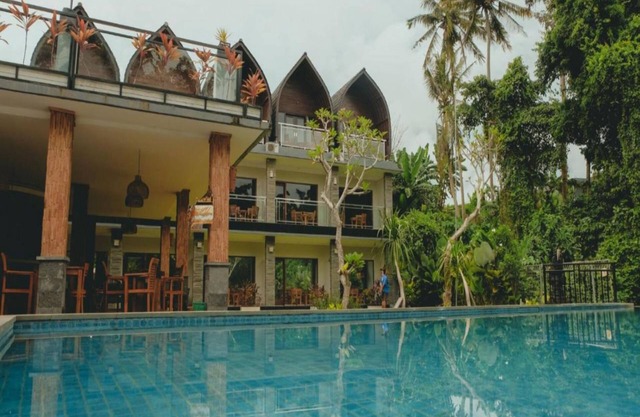 Sekar Arum Riverside Resort in Canggu