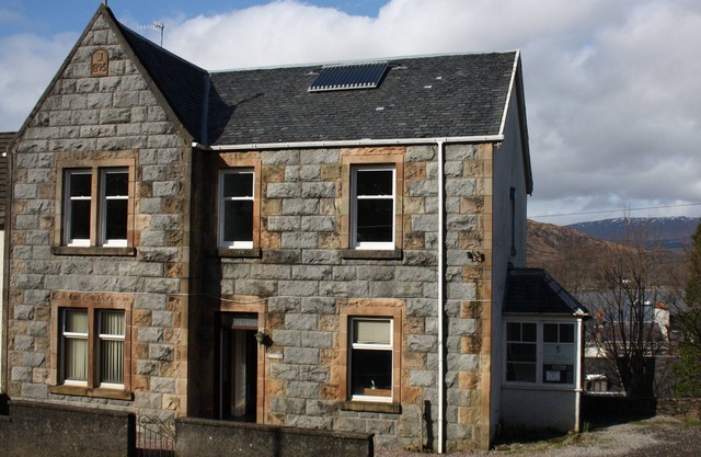 Self Catering Apartment with Unrivalled View over Town and Loch