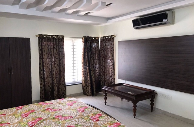 Self Catering Furnished Guest House Holiday Villa Chennai