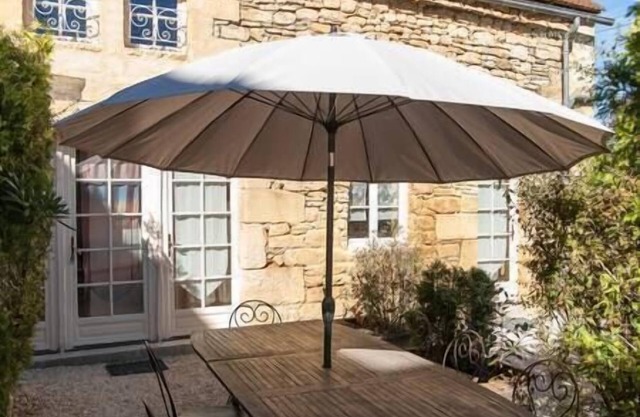 Semi-detached cottage Beynac 3 bedrooms