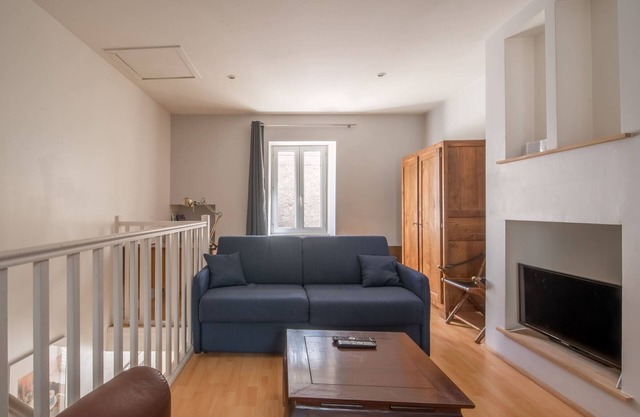 Semi-detached house for 4 - Historical center