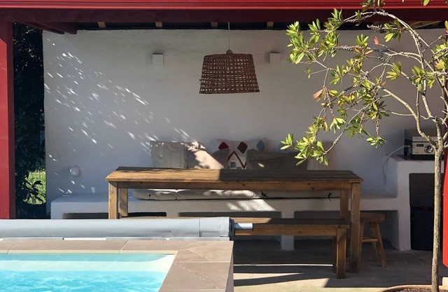 Semi-detached house with swimming pool in Anglet, near the Golf de Biarritz