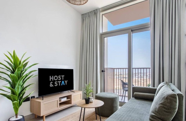 Serene 1BR Getaway In Collective