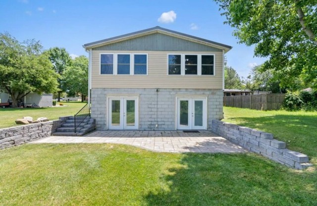 Serene Home on Grand River