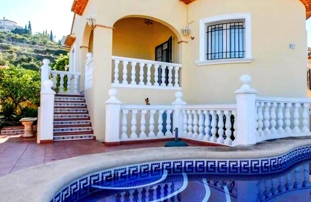 Serene Retreat in El Ràfol