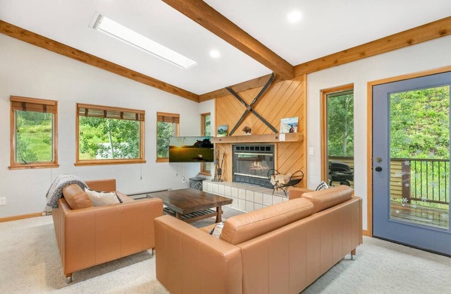 Serene West Vail Home | Surrounded by Nature | Family Friendly | Steps to Bus