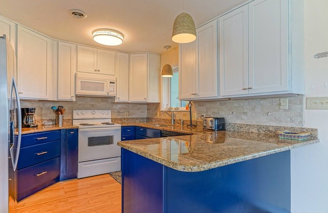 Serenity Now /420 Caswell Beach Road - Coastal Vacation Resorts