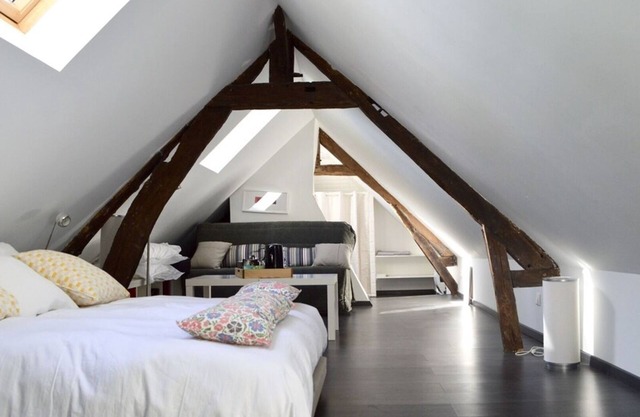 Set consisting of a cottage for 4 people and 2 suites in the annex