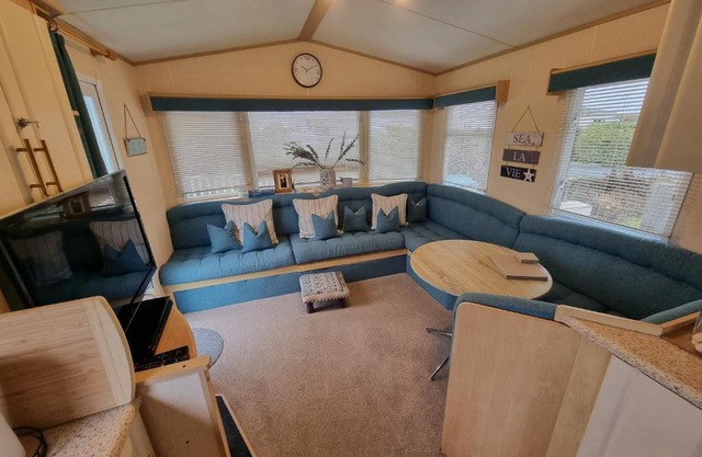Seven Bays Holiday Home