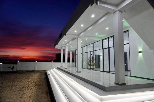 Shakin Shasha Beach House