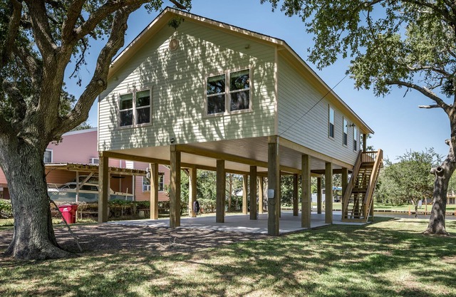 Sheets’ Creek: Brand new construction on Caney Creek