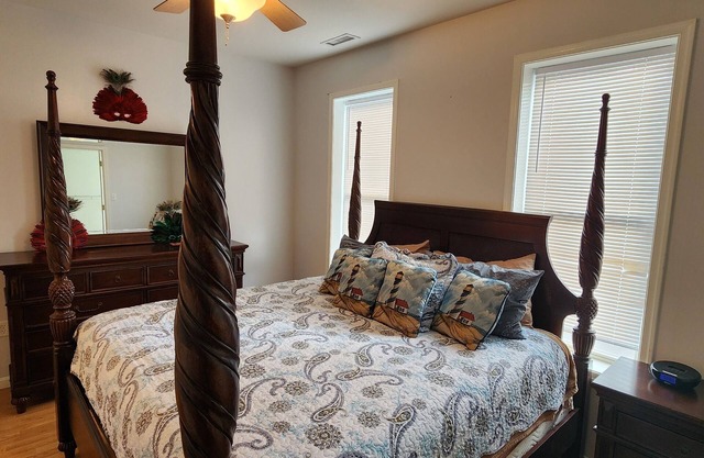 Shenandoah Getaway Close to Skiing, Hiking, Canoe/Kayaking