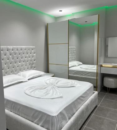 Shengjin Luxury apartment
