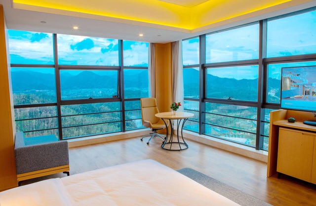 Shenzhen Yating Fengnian Hotel