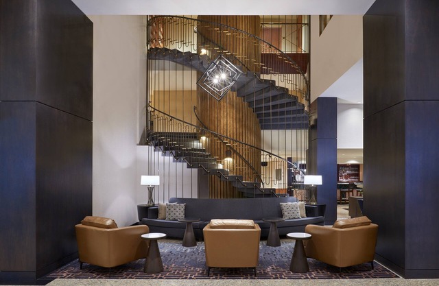 Sheraton Ottawa Hotel