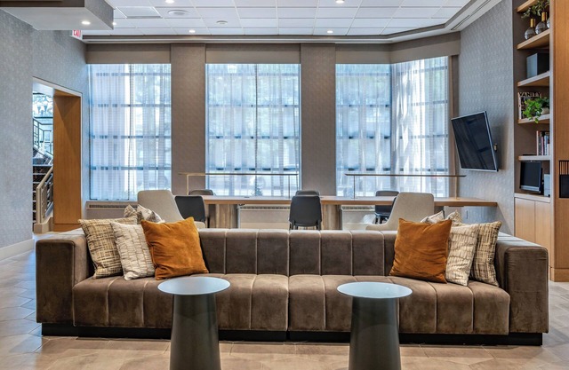 Sheraton Suites Wilmington Downtown